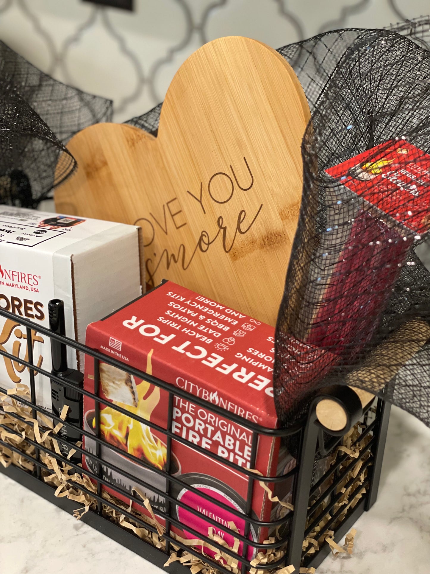 S’mores gift basket